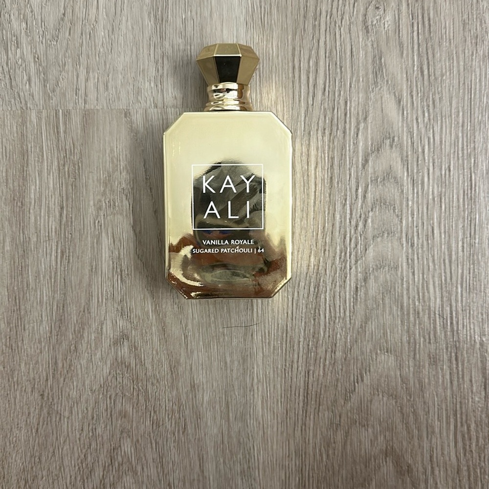 Kayali Gold Perfume Bottle 100ml
